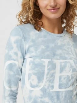 Guess Body Im Batik-Look - Bleu -Kendall & Kylie Shop 6585ccqk997l0iqh6t94ge1jal0jaial8l342ea26l8l6ghn8d33ejal6h658i1m9l63chag8spk4iq298o32e9n74qjadpo65hm2ohk71ijceb6copj4cb36cr3aopoc4s3ac0