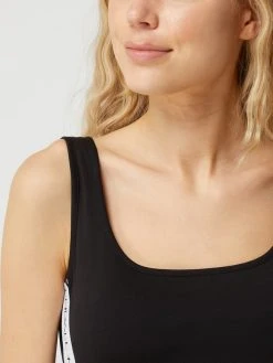 Kendall & Kylie Crop Top Mit Logo-Bund - Schwarz -Kendall & Kylie Shop 6h2jiha88594ahid89856chl654lali6a11koi2g91akukia9d7j8kil9d4l4cia7184ql9n6daj4eaj6t3j8e1gcpgjgc9n68q36dpkcdijce1icpj3cc316gr64o9j6crmaog