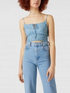 REVIEW Crop Top Mit Floralem Muster - Himmelblau -Kendall & Kylie Shop 6l448k25agp4ak2cako3cj2e68rjiga48d13aki29d7j2gij6d6l6c2e9t83cj2k9p230lil9p0ksc1k74o68e9kchh38c32chijap9kc4s6cohm6oqjcc326pi32dpgc4r3aog