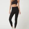 PUMA PERFORMANCE Tight Fit Crop Top Mit Stretch-Anteil - Schwarz
