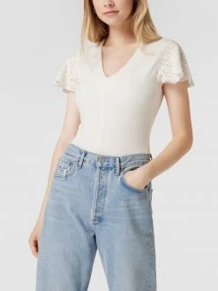 Guess Body Mit Lochstickerei - Offwhite -Kendall & Kylie Shop 6ta4ggpg8d44gga59t9jcgq79d54qc2a6cr3cipk953l4h9n8t6jghhj8da5cjq374rl0cah614kmdhka4o68p9pc5im4ohoc4qmcp9k6dh3ae1lclgm6p9g6gqjccb361ij8oo