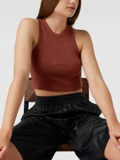 REVIEW Crop Top Mit Label-Stitching - Schokobraun -Kendall & Kylie Shop 74o36i2e9p934eaaa4p52g9k88r30e2969758la399848dieal33cli29l532l9l7574gi1g6p832j9g70o30o9ichj6cpb3cgp6ae1k6gqm2e9nckr6achj70pm2dhj6lh38p0