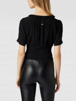 Guess Bluse Mit Rüschen-Details - Schwarz -Kendall & Kylie Shop 88pk8ihm8h1jgc1l9t5kkdab9ksj2laf8l94kdac60sk8jqha0p58dq774o3iia16l34odi7al2l4j2g70o62dr5cpgmcdhk61gj0dpk65hjee1lchh3cd346lgjgdr5cdgjee8