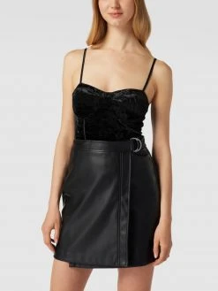 Guess Body In Samt-Optik - Schwarz -Kendall & Kylie Shop 94p4skq285a4alhi6h252ii495948ki669354c2f6d4kkeah6spj8d2fa964sdab64oj8hhl8h2k2kq5953j6e9j64qj6chi75gjgp1k61imaob368s3aeb5ckomce9j6ph3idg