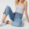 Levi's® Crop Top In Smok-Optik - Flieder