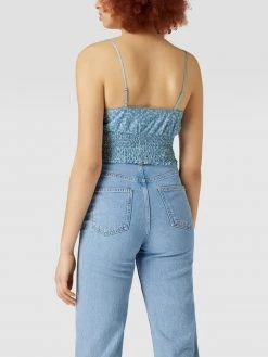 REVIEW Crop Top Mit Floralem Muster - Himmelblau -Kendall & Kylie Shop 95akali19gpj0ea9619l2e9p9kq4giq49994cgqg8d4l4gpg6spj8hia8oo52chpal4kshpk712jcdpnako32phjckq3ae1ochi6cdpk6oojco9mccpj6chp60sjgd1lckp32do