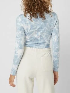 Guess Body Im Batik-Look - Bleu -Kendall & Kylie Shop 9h8k2dpk9p954dhia9336gig90pk6h2fa56k8l289h24mgaba525akqk9h4jed9oad4l0dpg64qjihqi953jipj170rmap1h6cq36o9k6lij8o9n6dj32p1o60rjaeb1cks30d8