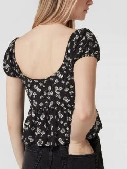 REVIEW Crop Top Mit Floralem Muster - Schwarz -Kendall & Kylie Shop 9p24edhm8524cgq394sk2la2910kgi1h9194uiqf74p4eh9m8opk2g9g993j0i1p6tb4kcq8al144ia96d3j2p9kcdi3iopl6sqm2o9k6gojcohn6ko3acb3cpj68e1l61hm6e0