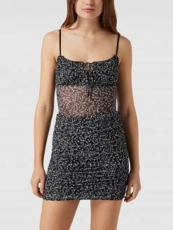 REVIEW Body Mit Floralem Muster - Schwarz -Kendall & Kylie Shop a8okgj9g8l23cl29a93k8jah6gr5aj2f9sok4hhm74s58cq994q46ciaaha3il1h998l4lhka9354dqb9t3j6chi70q3acb3cor34e1k6ko3ee1i69h68o9g6lim2e9n6ssj2dg