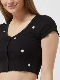 Only Crop Shirt Mit Floralem Muster Modell 'Daisy' - Schwarz -Kendall & Kylie Shop a8p48lahahal4cpm69a50h1kago4ciqg71akegqg91ajedqi88s50lhl6cq4ac2h75330cii8gsj6cho68o3idj6c5gjid9ocgoj0c1kc9j6ceb46dj62c9j6ksjip1gcpgj8d0