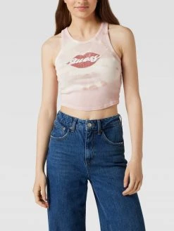 Guess Crop Top Mit Label-Print - Rosa -Kendall & Kylie Shop ahb5cgih918j6d289h0k8e1pahb46e1l6h6k6gqiaoq3aj2c8l1kgcq66l230c2jah24giig90ol8la26oo62c3468q36e9k6tgj4e1kcksmae9lc5i66o9gcgs36p31ckp3gc8