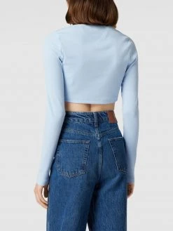 Tommy Jeans Cropped Longsleeve Mit Label-Patch Modell 'CROP RIB CENTER BADGE' - Hellblau 9 Tommy Jeans Cropped Longsleeve Mit Label-Patch Modell 'CROP RIB CENTER BADGE' - Hellblau -Kendall & Kylie Shop al530e28ah8jachn6so5ahqe758kihql8t2l2ghp98o4kka598skkd1i6gqjii276ss34hqk9gqjae2d8d3m2cj26cr3ceb3cdgjid1k60p3ioj3cgsmac3160p3gd346krj6d8