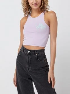 On Vacation Crop Top Mit Logo - Flieder -Kendall & Kylie Shop aopkqk9m6h8kokab8d6l2e1h6l344j1nap152ji869844c2f9h2jggical34ucqd6d14gl216t4kejpia93j8d9oc4o68cr570q3io9k70r3aoj6cko68oj1c8pj6chk69i3ie8