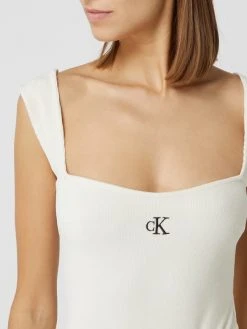 Calvin Klein Jeans Body Aus Cord - Beige -Kendall & Kylie Shop aoskqd2c98s4iipm9t64gjpl6ks3cjaa6gr54gph9d734l2ha8q3ieab8d232j1ka97k8g9m9cp56j2c70o3cc9g65h3edb3c9h62c9kc8o3ee9l71gmcd1kc8omaphjc5im8dg