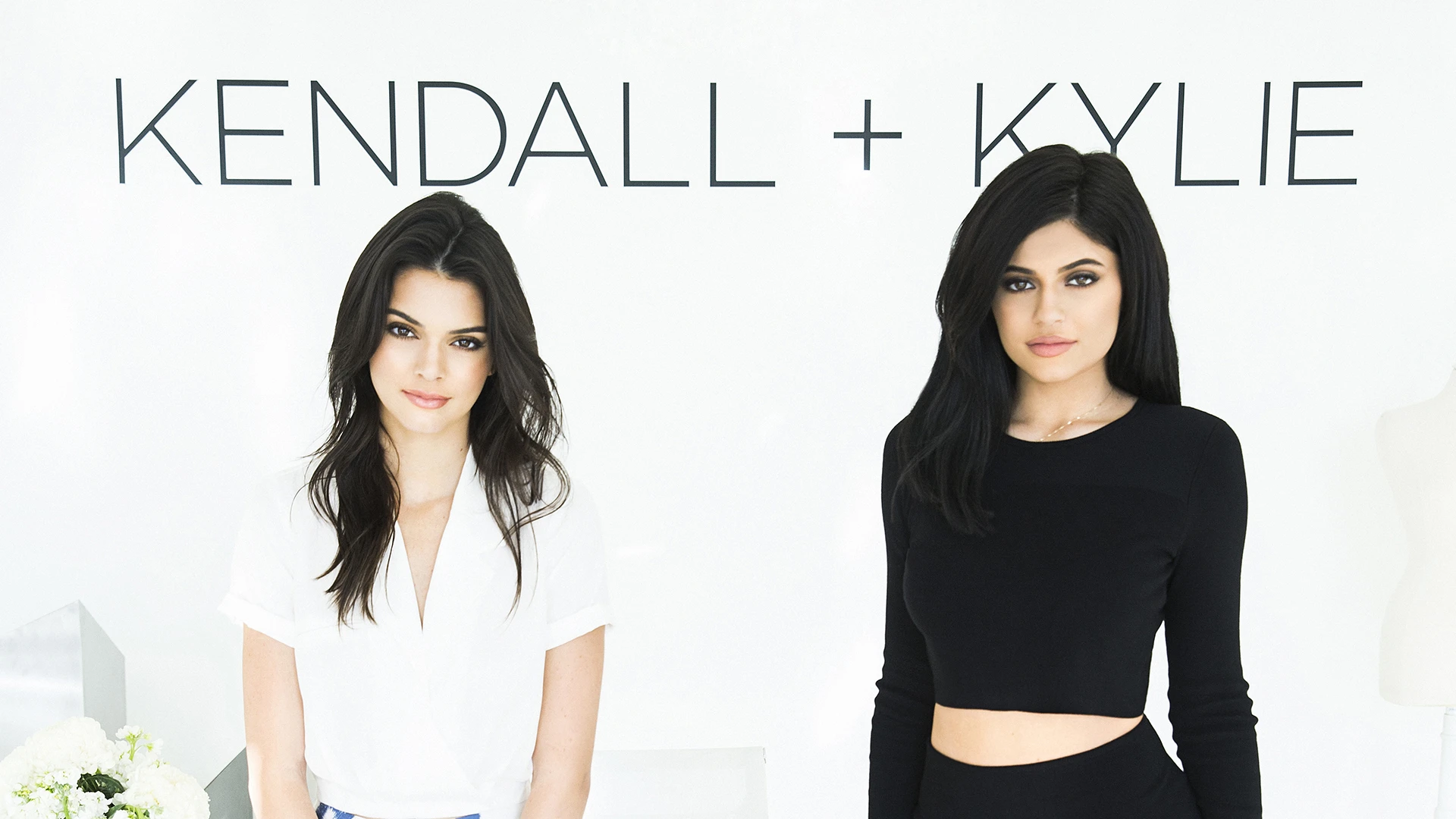 Kendall & Kylie Shop -Kendall & Kylie Shop kendall kyle today tease 160211